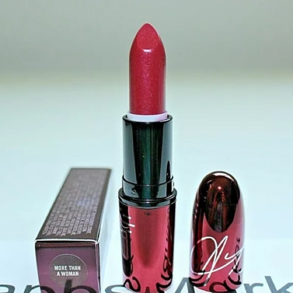 Mac Aaliyah 4pc Lipstick Bundle New In Boxes - Picture 8 of 13